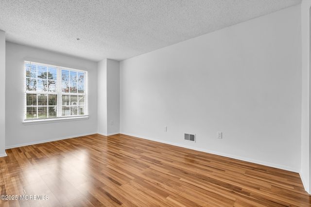 2703 Greenspire Court, Toms River, NJ 08755