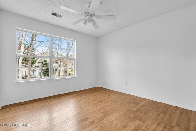 2703 Greenspire Court, Toms River, NJ 08755