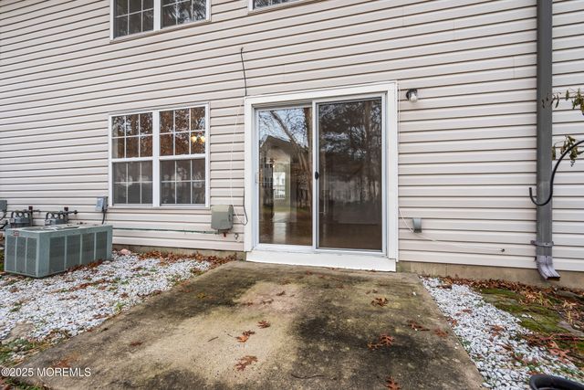 2703 Greenspire Court, Toms River, NJ 08755