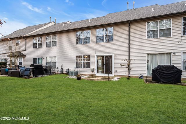 2703 Greenspire Court, Toms River, NJ 08755