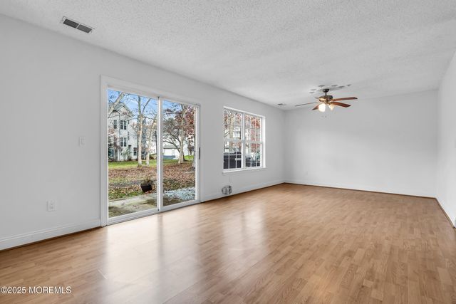 2703 Greenspire Court, Toms River, NJ 08755