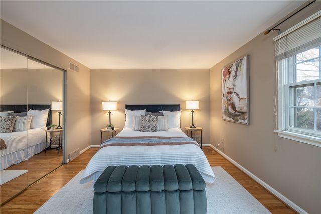 40 Windrush Valley Road, Perinton, NY 14450