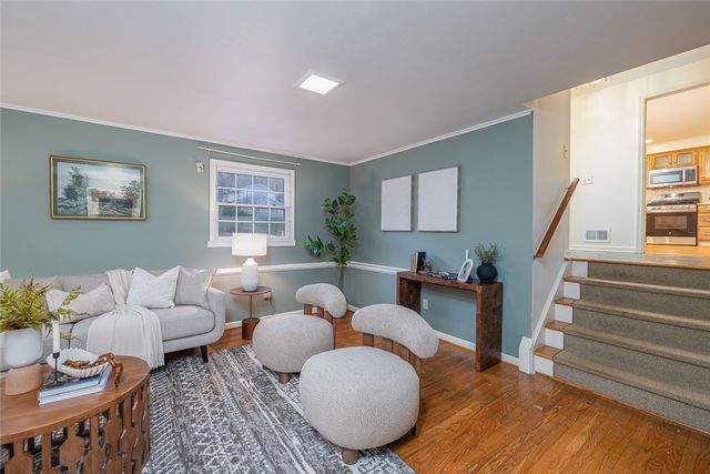 40 Windrush Valley Road, Perinton, NY 14450