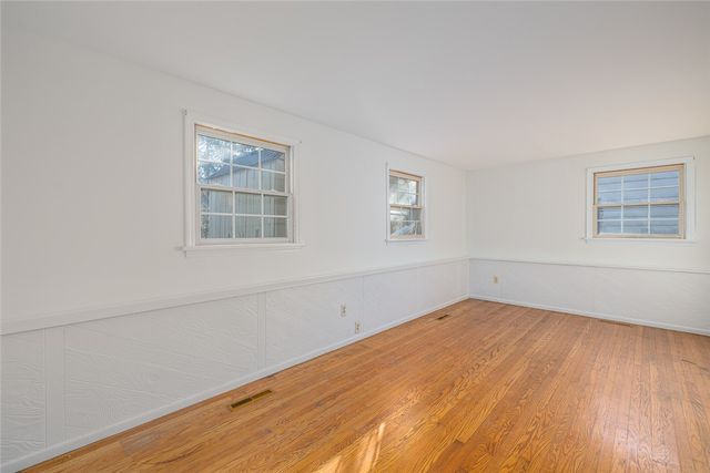 40 Windrush Valley Road, Perinton, NY 14450