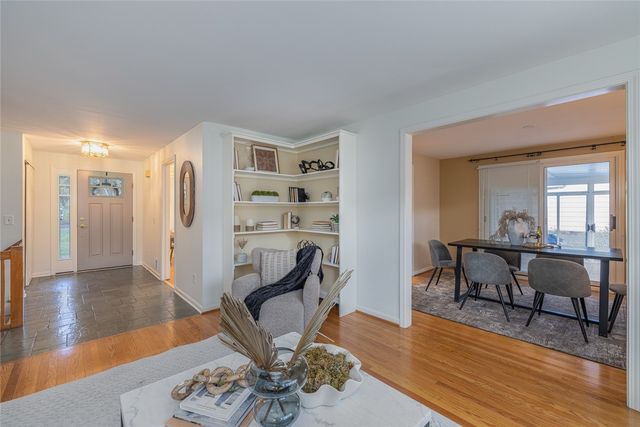 40 Windrush Valley Road, Perinton, NY 14450