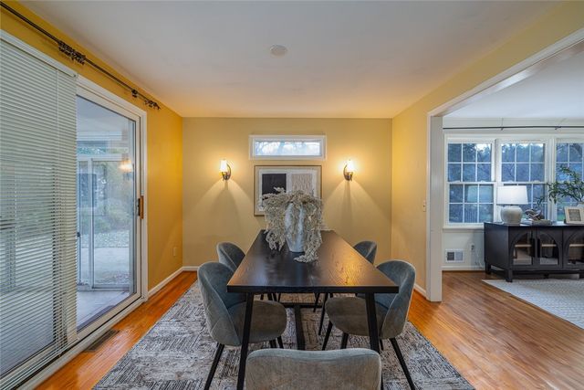 40 Windrush Valley Road, Perinton, NY 14450