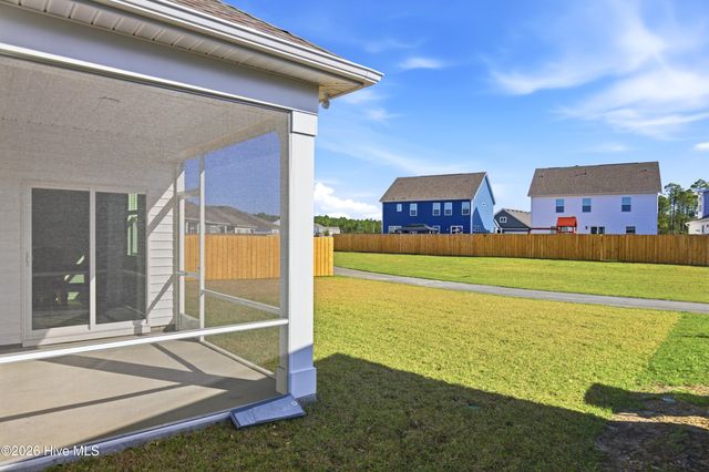 6960 Sasparilla Drive, Leland, NC 28451