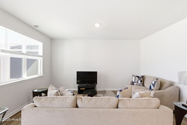 6960 Sasparilla Drive, Leland, NC 28451