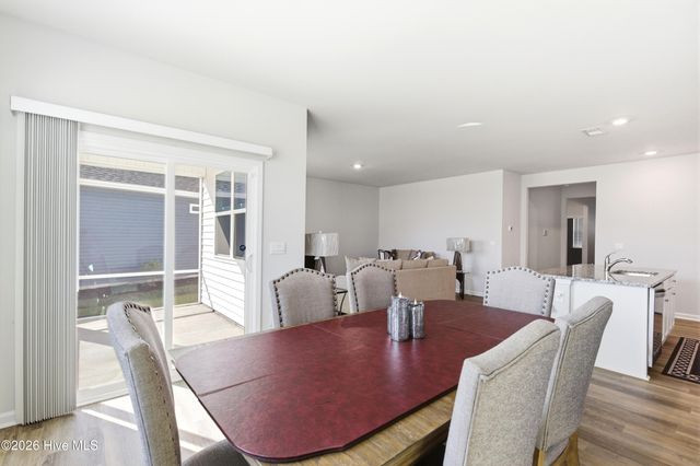 6960 Sasparilla Drive, Leland, NC 28451