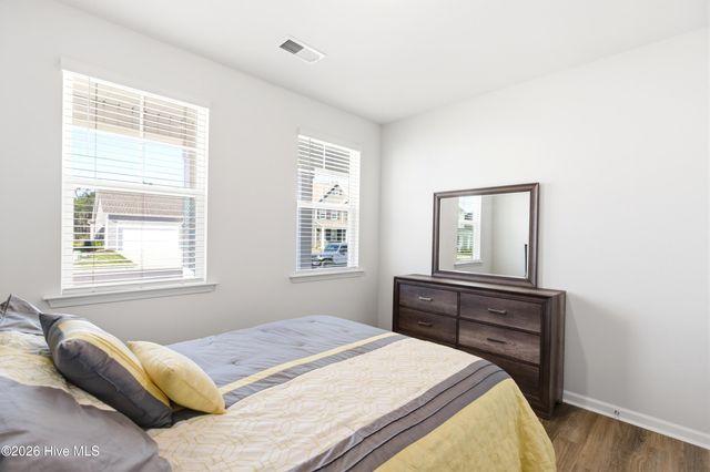 6960 Sasparilla Drive, Leland, NC 28451