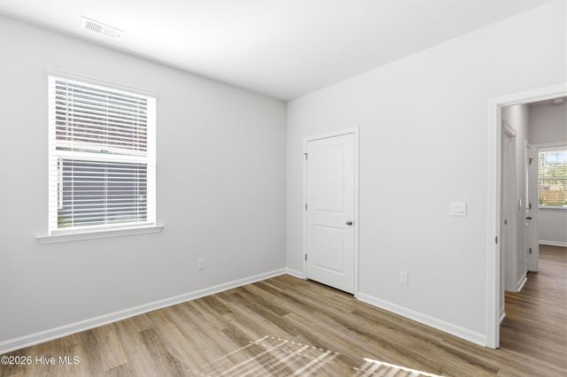 6960 Sasparilla Drive, Leland, NC 28451