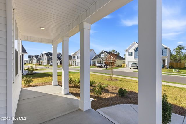 6960 Sasparilla Drive, Leland, NC 28451