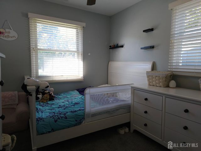 3 Sheffield Avenue, Monroe, NJ 08831