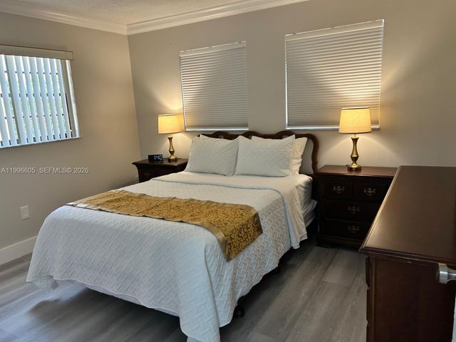 9922 SW 2nd St A, Miami, FL 33174