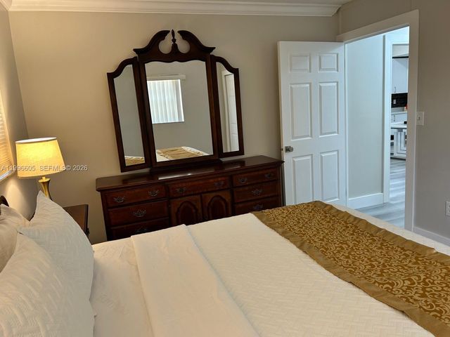 9922 SW 2nd St A, Miami, FL 33174