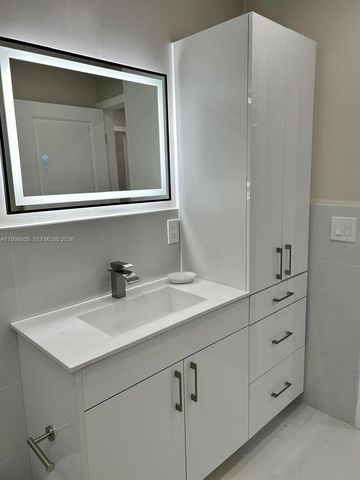 9922 SW 2nd St A, Miami, FL 33174