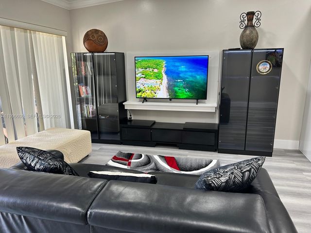 9922 SW 2nd St A, Miami, FL 33174