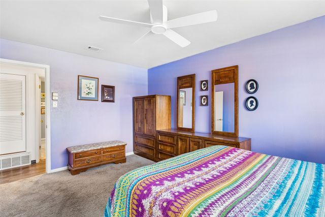 500 E Bovell Street, Crowley, TX 76036