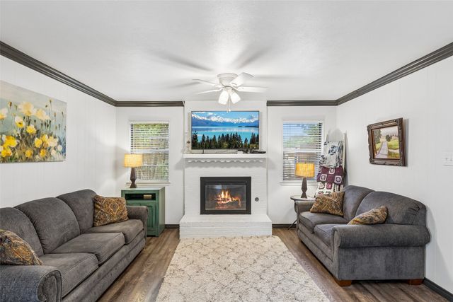 500 E Bovell Street, Crowley, TX 76036