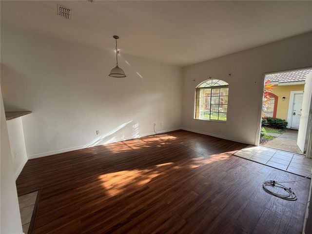 353 PORT PLEASANT DRIVE 353, Kissimmee, FL 34759