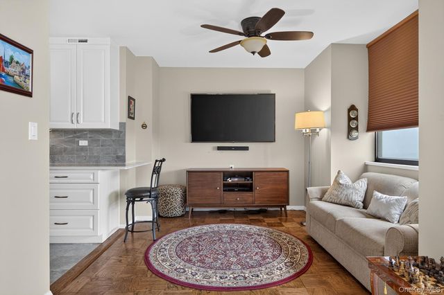 27110 Grand Central Parkway 29S, Floral Park, NY 11005