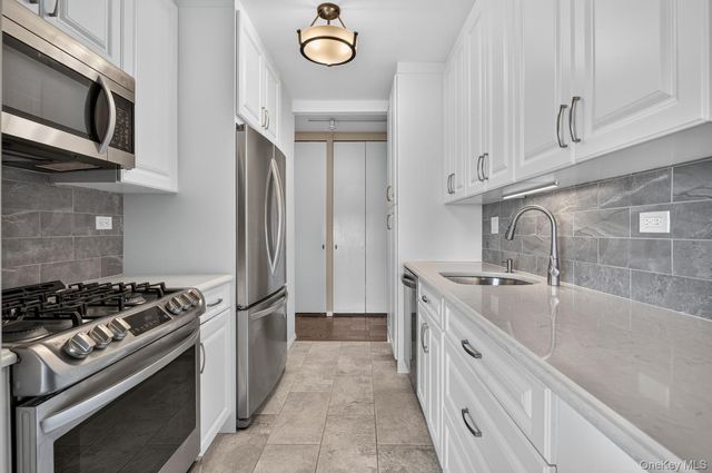 27110 Grand Central Parkway 29S, Floral Park, NY 11005