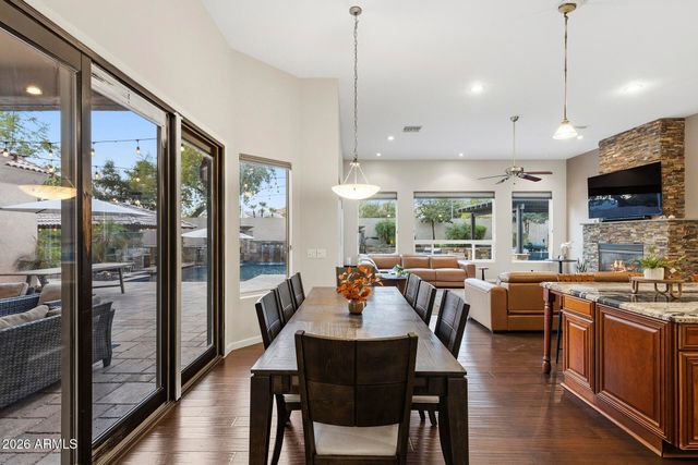 4744 W VILLA LINDA Drive, Glendale, AZ 85310