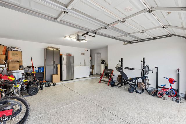 4744 W VILLA LINDA Drive, Glendale, AZ 85310