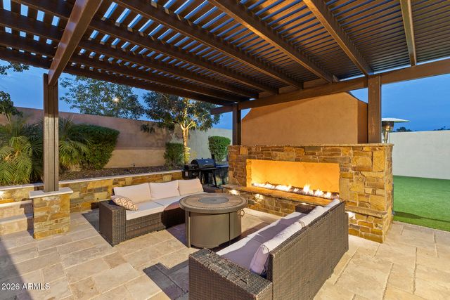 4744 W VILLA LINDA Drive, Glendale, AZ 85310