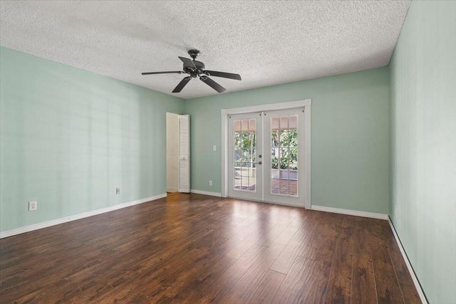 2850 SE Calvin Street, Port St Lucie, FL 34952