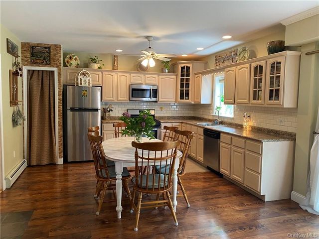 181C Edgewater C, Bronx, NY 10465