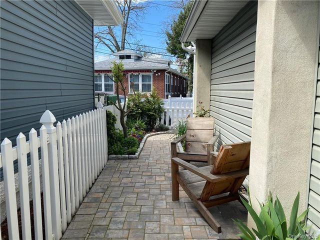 181C Edgewater C, Bronx, NY 10465