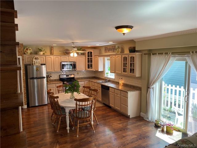 181C Edgewater C, Bronx, NY 10465