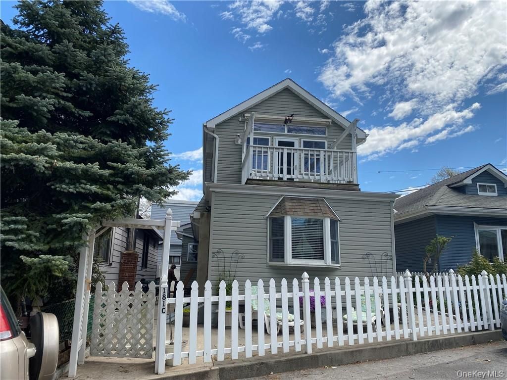 181C Edgewater C, Bronx, NY 10465