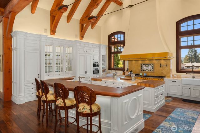 5051 US Highway 12, Elma, WA 98541