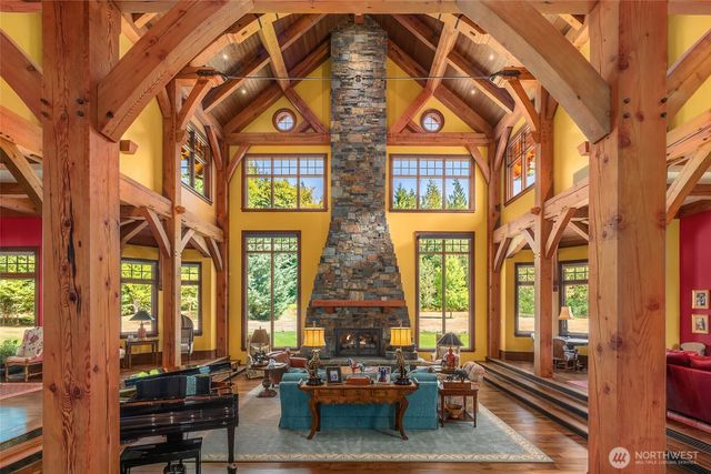 5051 US Highway 12, Elma, WA 98541