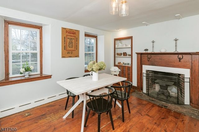 46 Poor Farm Rd, Hopewell Twp., NJ 08534