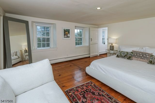 46 Poor Farm Rd, Hopewell Twp., NJ 08534