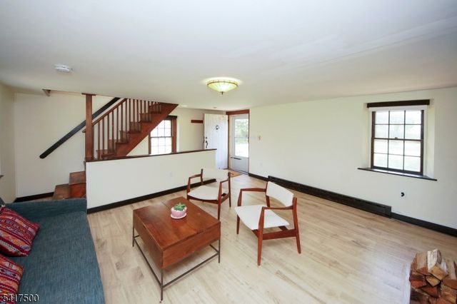 46 Poor Farm Rd, Hopewell Twp., NJ 08534