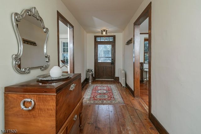 46 Poor Farm Rd, Hopewell Twp., NJ 08534