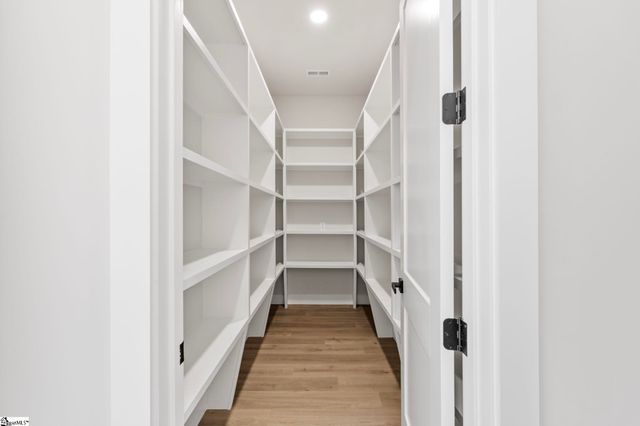 1730 Riveroak Road, Inman, SC 29349