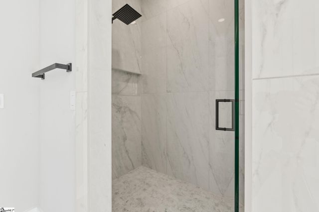 1730 Riveroak Road, Inman, SC 29349