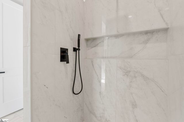 1730 Riveroak Road, Inman, SC 29349