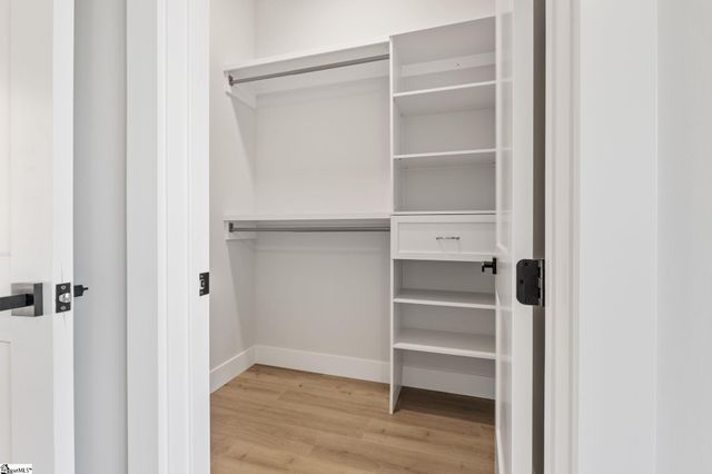 1730 Riveroak Road, Inman, SC 29349