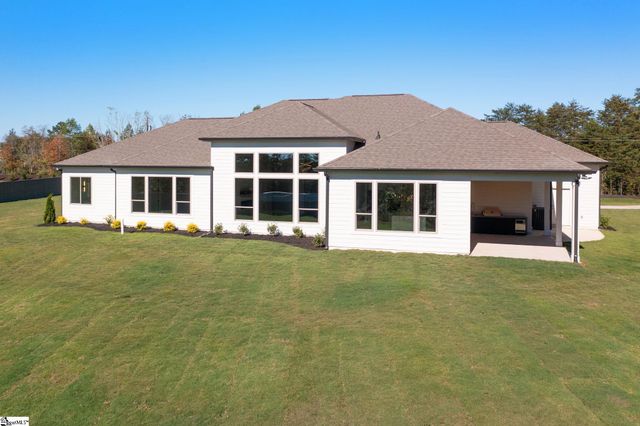 1730 Riveroak Road, Inman, SC 29349