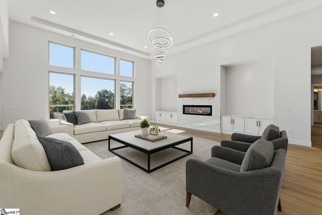 1730 Riveroak Road, Inman, SC 29349