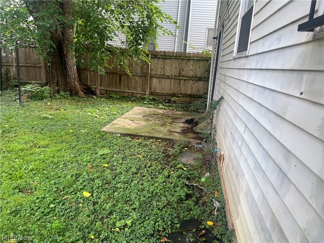 9501 Anderson Avenue, Cleveland, OH 44105