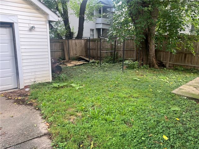 9501 Anderson Avenue, Cleveland, OH 44105