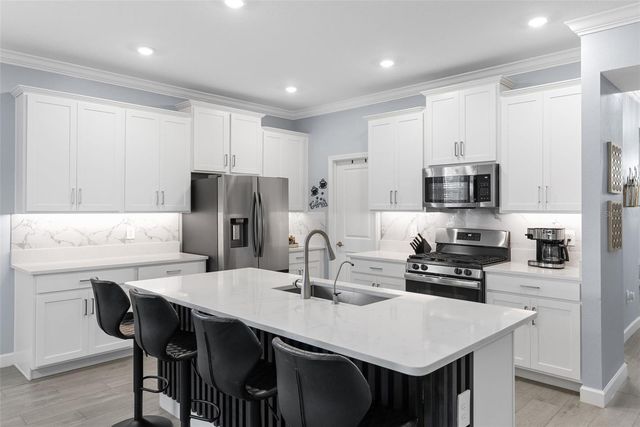 17335 HOLLY WELL AVENUE, Wimauma, FL 33598