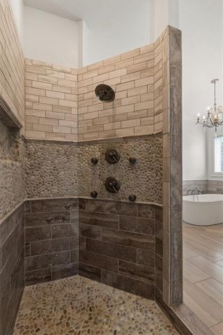 1 W Colonial Drive, Rogers, AR 72758